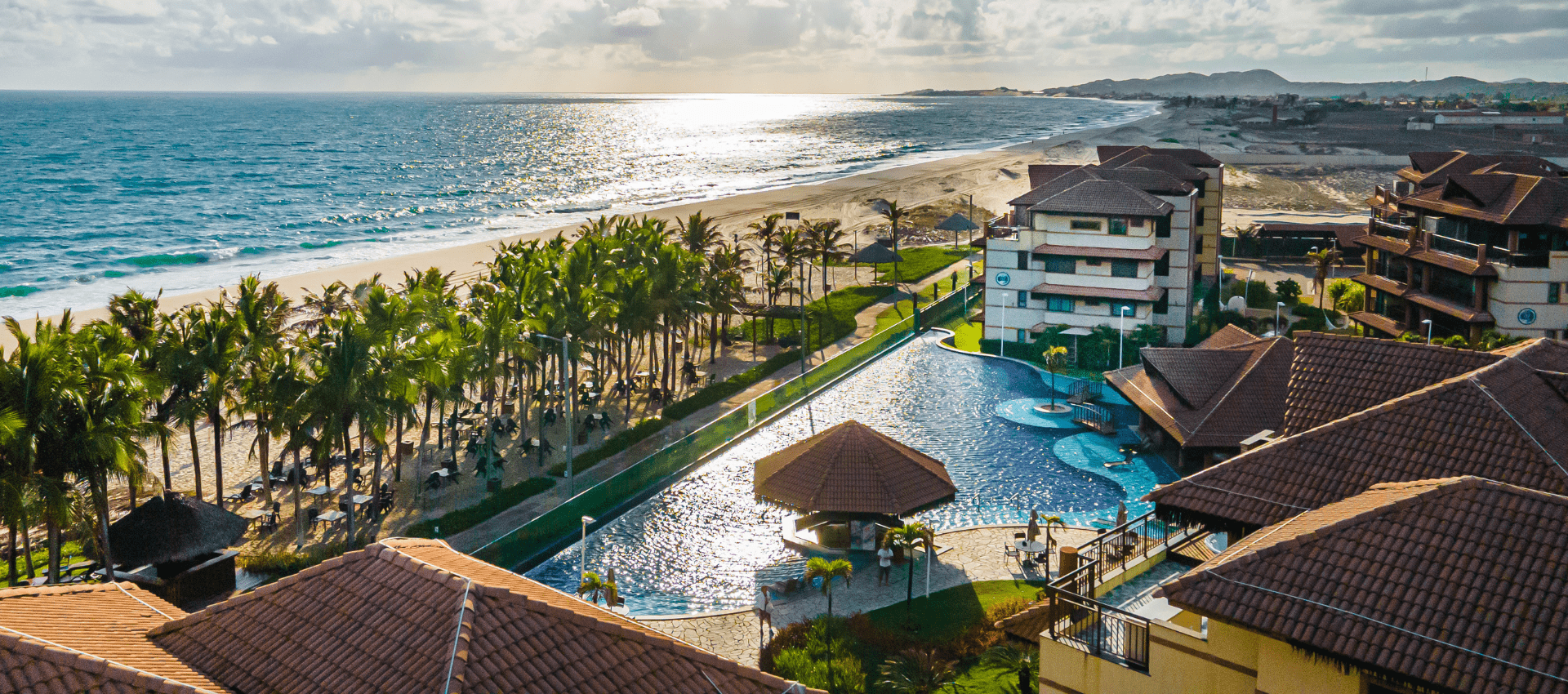 Vista das praias de Aquiraz, Ceará, próximo ao Beach Park